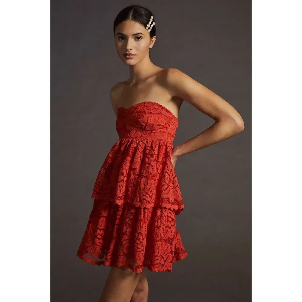 Anthropologie - Maeve Strapless Lace Mini
Dress size M